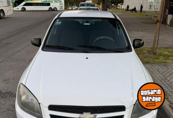 Autos - Chevrolet CELTA 2013 Nafta 102000Km - En Venta