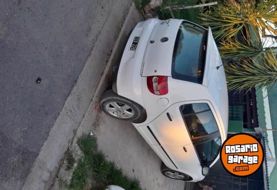 Autos - Volkswagen Fox 2009 Nafta 215000Km - En Venta