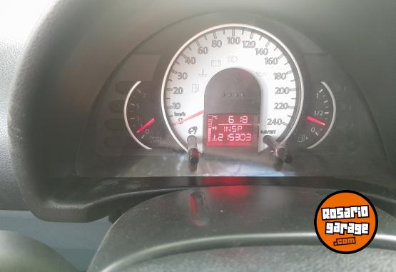 Autos - Volkswagen Fox 2009 Nafta 215000Km - En Venta