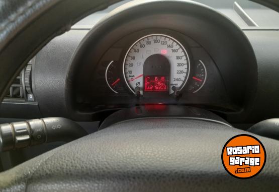 Autos - Volkswagen Fox 2009 Nafta 215000Km - En Venta