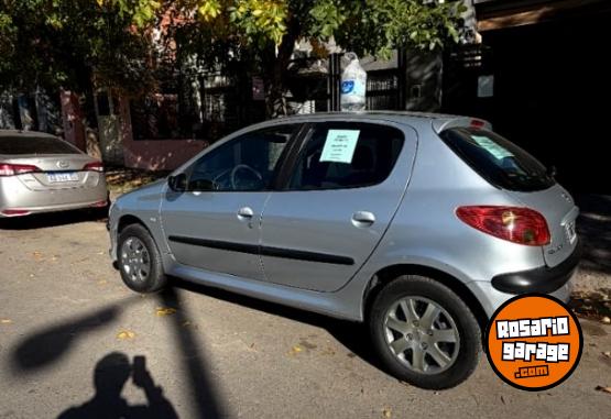 Autos - Peugeot 206 2007 Nafta 140000Km - En Venta