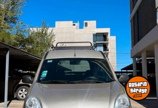 Utilitarios - Renault Kangoo Authentic 1.6 DA 2011 Nafta 136000Km - En Venta