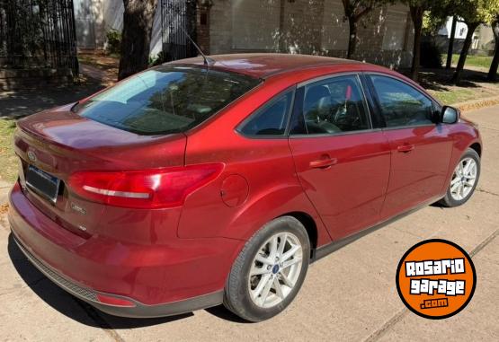 Autos - Ford FOCUS SE PLUS 2.0 2017 Nafta 140000Km - En Venta