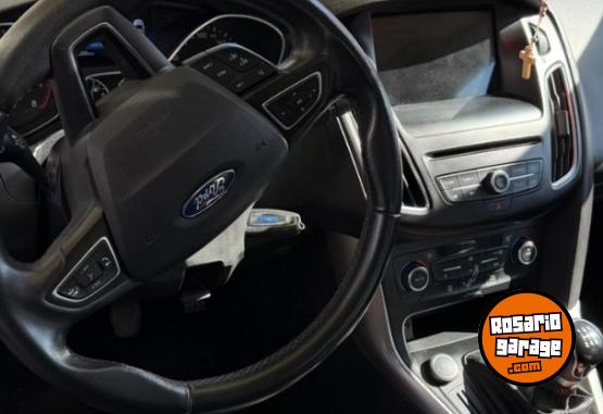 Autos - Ford FOCUS SE PLUS 2.0 2017 Nafta 140000Km - En Venta