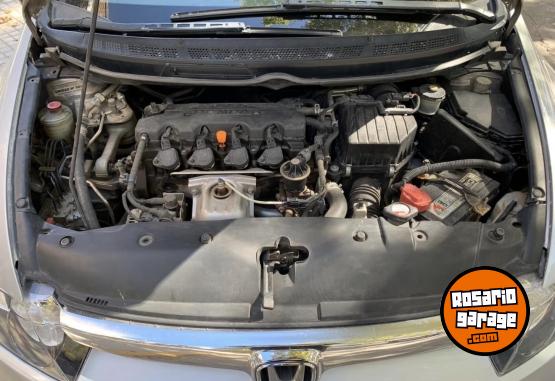 Autos - Honda Civic 2008 Nafta 200000Km - En Venta