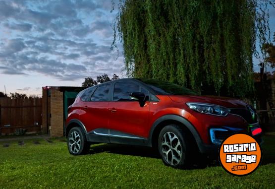 Autos - Renault CAPTUR BOSE 2020 Nafta 60000Km - En Venta