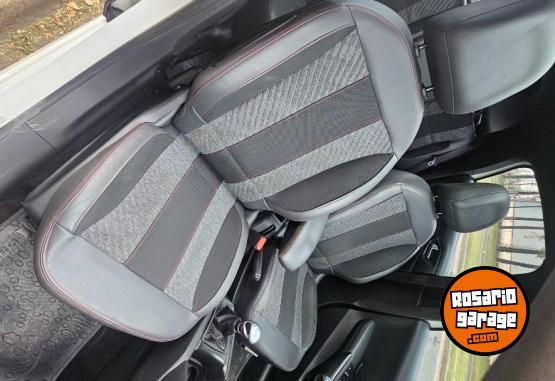 Autos - Peugeot 208 gt 2018 Nafta 37000Km - En Venta