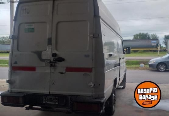 Utilitarios - Iveco Daily 35.10 furg�n iveco 2003 Diesel 222222Km - En Venta
