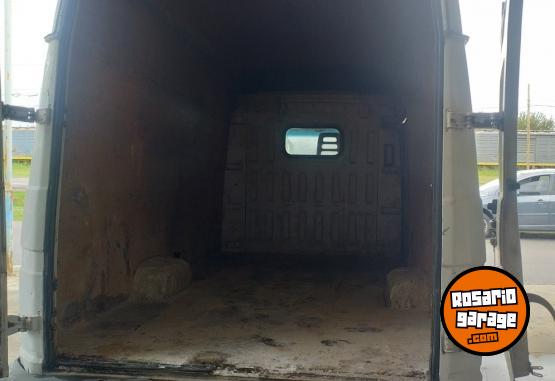 Utilitarios - Iveco Daily 35.10 furg�n iveco 2003 Diesel 222222Km - En Venta