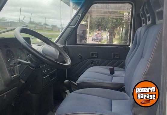 Utilitarios - Iveco Daily 35.10 furg�n iveco 2003 Diesel 222222Km - En Venta