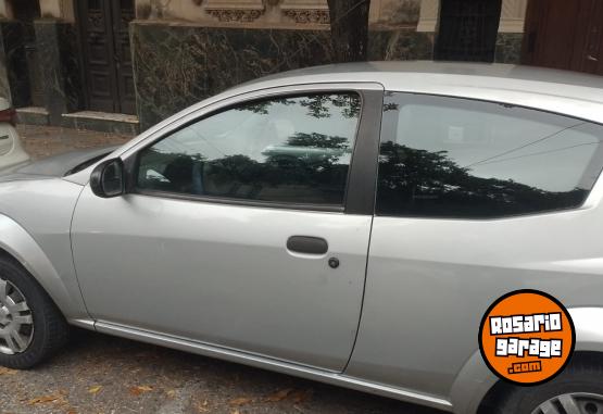 Autos - Ford 1.0 2009 Nafta 177000Km - En Venta