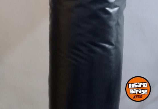 Deportes - Bolsa de boxeo 150cm con costuras reforzadas + guantes y vendas - En Venta