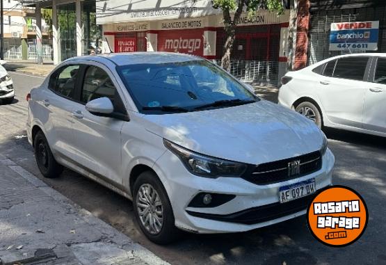 Autos - Fiat CRONOS 2021 GNC 130000Km - En Venta