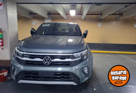 Camionetas - Volkswagen AMAROK HERO 2025 Nafta 6000Km - En Venta