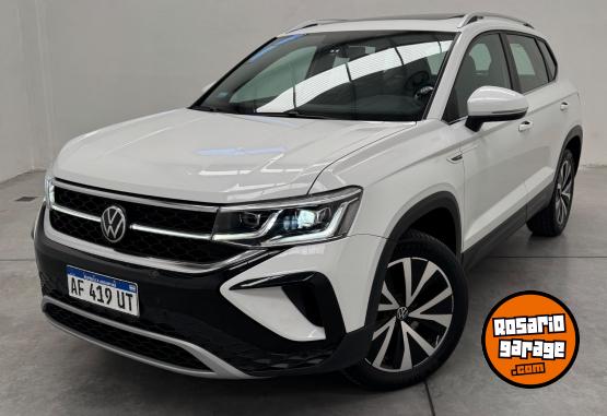 Autos - Volkswagen Taos Highline 2022 Nafta 40000Km - En Venta