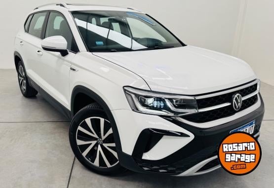 Autos - Volkswagen Taos Highline 2022 Nafta 40000Km - En Venta