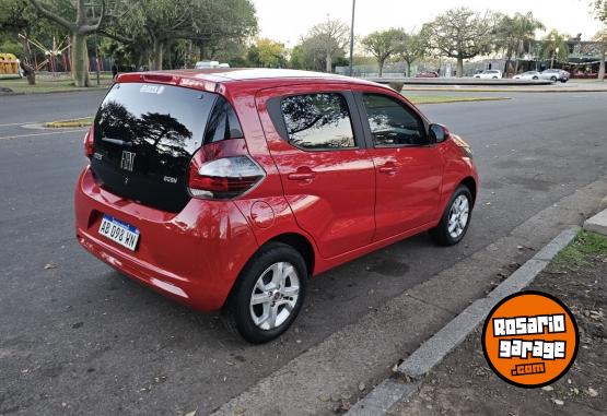 Autos - Fiat Moni 2017 Nafta 64700Km - En Venta