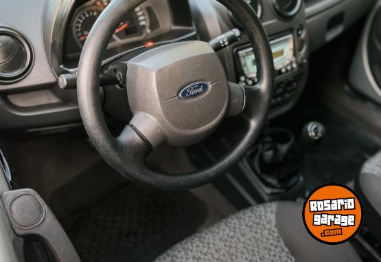 Autos - Ford Ka Fly Viral 1.6 2013 Nafta 163000Km - En Venta