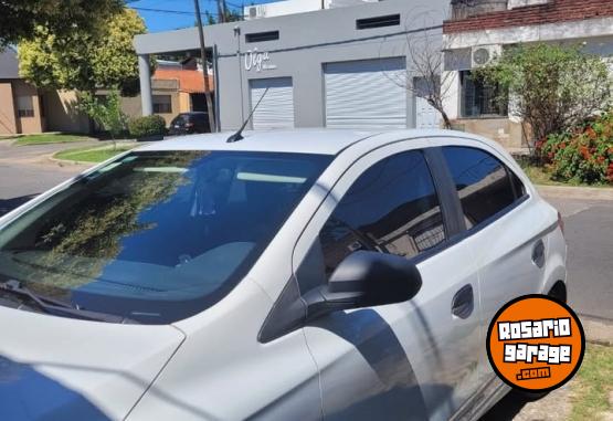 Autos - Chevrolet Onix Joy 2019 GNC 132000Km - En Venta