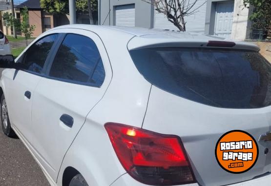 Autos - Chevrolet Onix Joy 2019 GNC 132000Km - En Venta