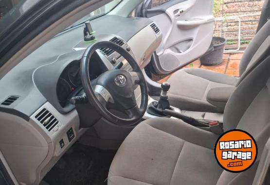 Autos - Toyota XEI 2013 Nafta 106000Km - En Venta