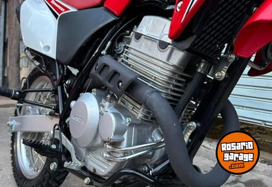 Motos - Honda XR 250 2022 Nafta 19000Km - En Venta