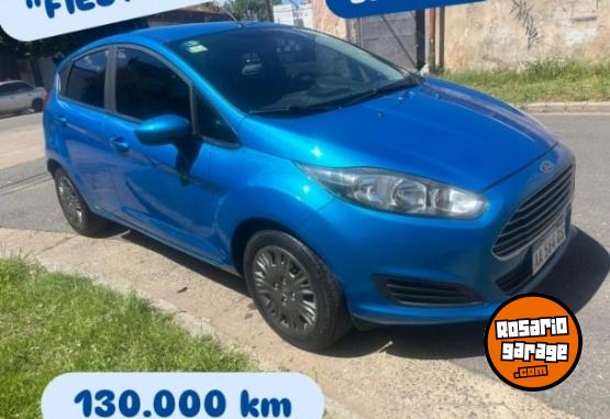 Autos - Ford Fiesta kinetic impecable 2016 GNC 129000Km - En Venta
