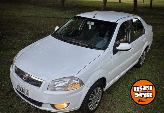 Autos - Fiat SIENA / PRISMA Corsa gol 2015 Nafta 122000Km - En Venta