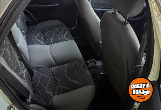 Autos - Fiat SIENA / PRISMA Corsa gol 2015 Nafta 122000Km - En Venta