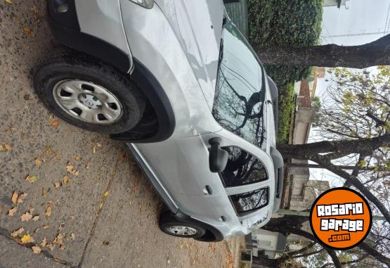Autos - Renault Duster 2013 Nafta 240000Km - En Venta