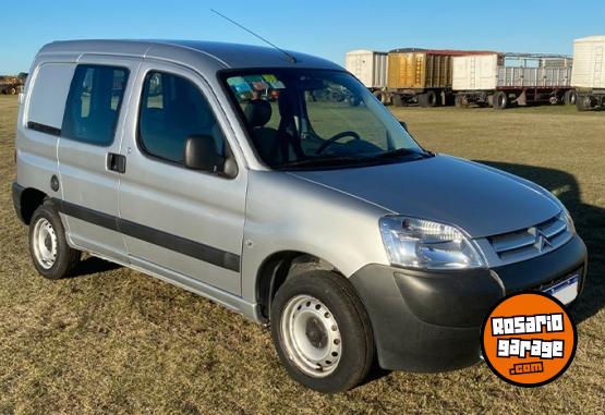 Utilitarios - Citroen Berlingo Business Mixto 2017 Diesel 50000Km - En Venta