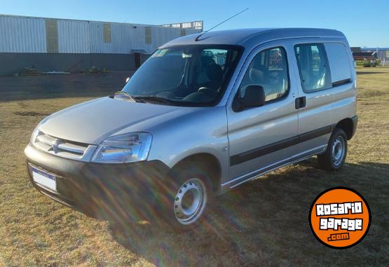 Utilitarios - Citroen Berlingo Business Mixto 2017 Diesel 50000Km - En Venta