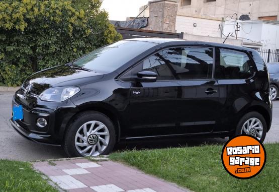 Autos - Volkswagen UP high up 1.0 2017 Nafta 75000Km - En Venta