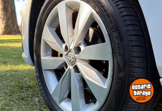 Autos - Volkswagen Gol 2017 Nafta 83000Km - En Venta
