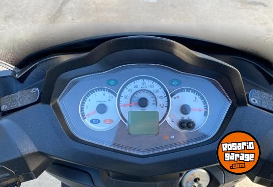 Motos - SYM citycom 2023 Nafta 8000Km - En Venta