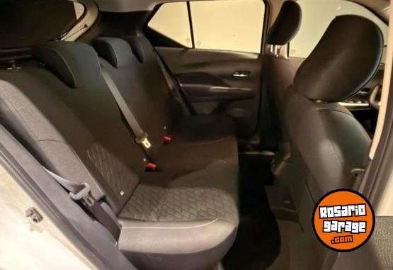 Autos - Nissan KICKS ADVANCE 2024 Nafta 14000Km - En Venta