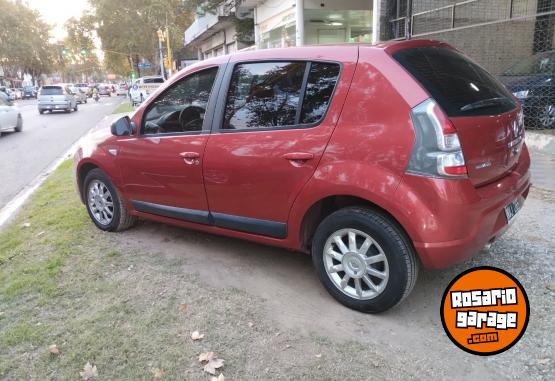 Autos - Renault SANDERO gol palio fiesta 2014 Nafta 96000Km - En Venta