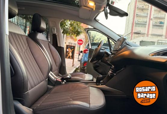Autos - Peugeot 2008 Feline 2018 Nafta 67000Km - En Venta