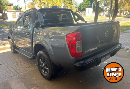 Camionetas - Nissan Frontier X-Gear 2021 Diesel 98000Km - En Venta