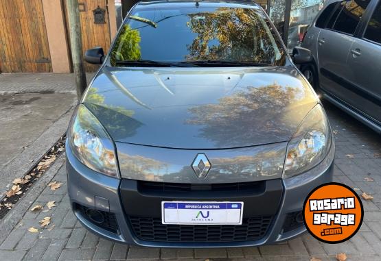 Autos - Renault Sandero authentic 2014 Nafta 140000Km - En Venta