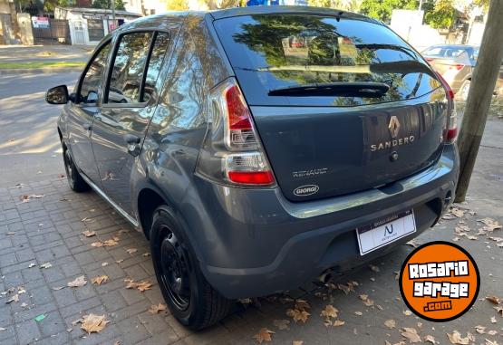 Autos - Renault Sandero authentic 2014 Nafta 140000Km - En Venta