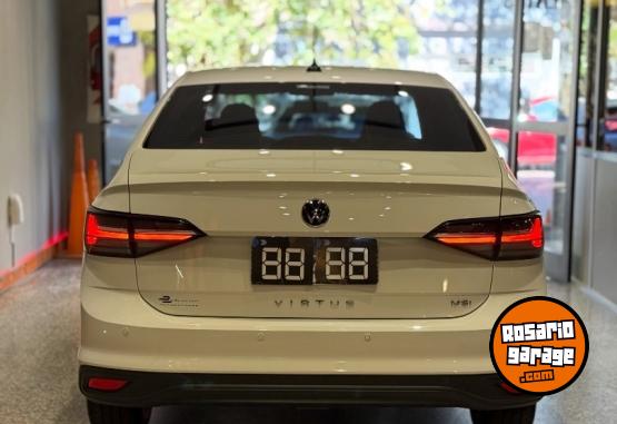 Autos - Volkswagen Virtus MSI 2025 Nafta 12000Km - En Venta