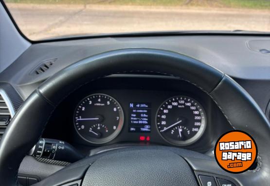Camionetas - Hyundai Tucson 2.0 4x2 AT Sunroof 2021 Nafta 71000Km - En Venta