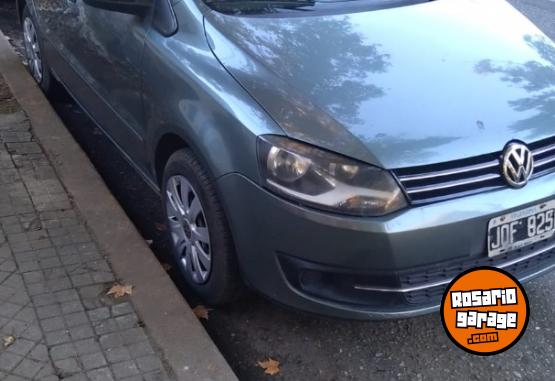 Autos - Volkswagen Suran 2011 GNC 165000Km - En Venta