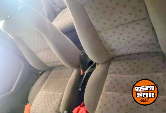 Autos - Volkswagen Gol Country 2004 GNC 180904Km - En Venta