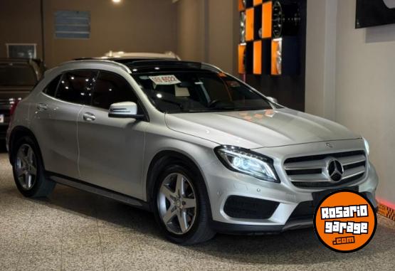Autos - Mercedes Benz GLA250 AMG 2017 Nafta 185000Km - En Venta