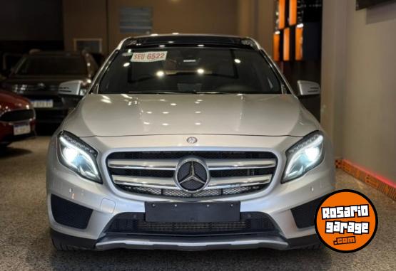 Autos - Mercedes Benz GLA250 AMG 2017 Nafta 185000Km - En Venta