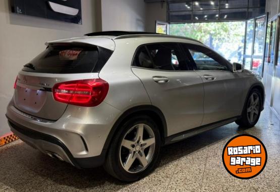Autos - Mercedes Benz GLA250 AMG 2017 Nafta 185000Km - En Venta