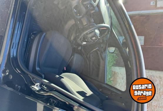 Autos - Fiat Cronos Drive 1.3 2023 GNC 110000Km - En Venta