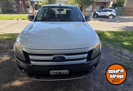 Camionetas - Ford Ranger 2015 Diesel 200000Km - En Venta